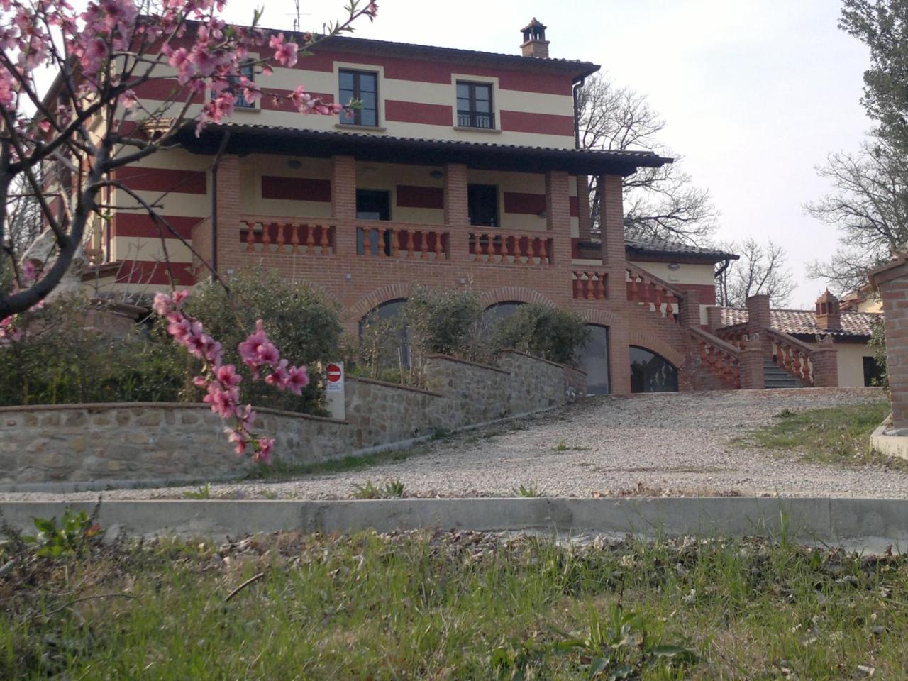 Gasthaus Le Rasse Citerna Exterior foto